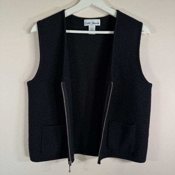 Croft & Barrow Women's 100% Wool Warm Black Vest V-Neck Pockets Zip S - Picture 4 of 4